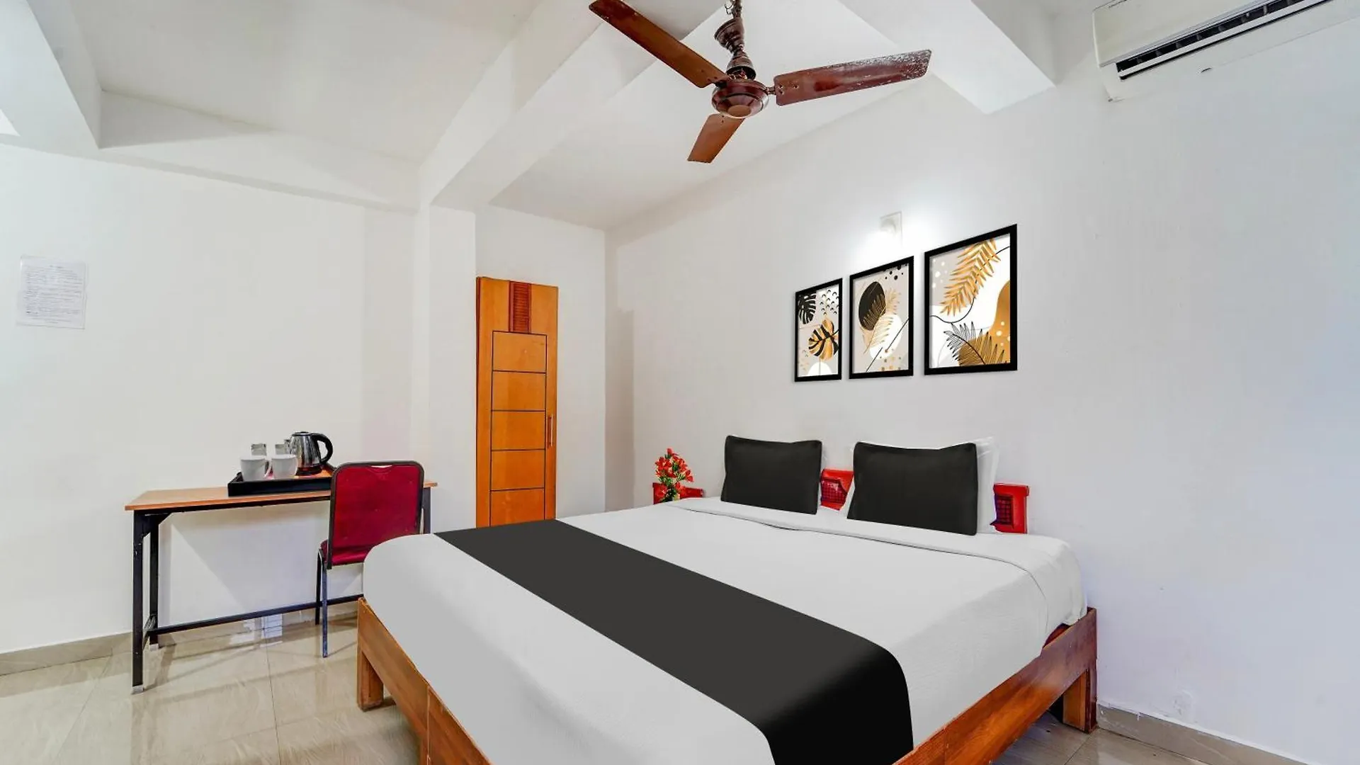 Super Hotel O Kottayam Near Caritas Hospital